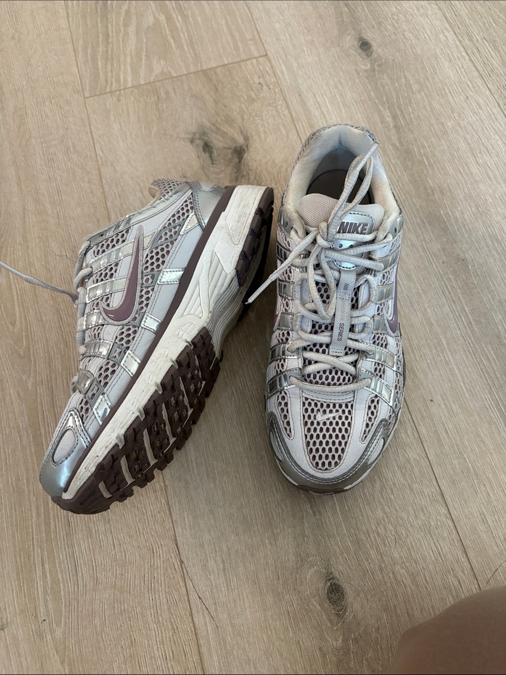 Nike Women's Neutral Mesh Athletic Sneakers in Taupe and Silver